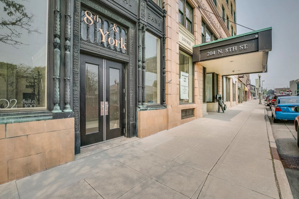 Manitowoc Place Apartments Apartments in Manitowoc, WI